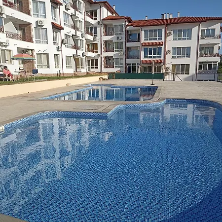Apartament Suzana, Family In Complex Seaside Byala *
